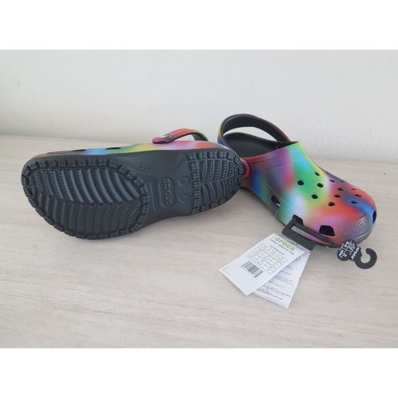 CROCS 207556-0C4 Men's Sz 7 Women's Sz 9 Black/Multi Classic Solarized Clogs - Picture 4 of 4